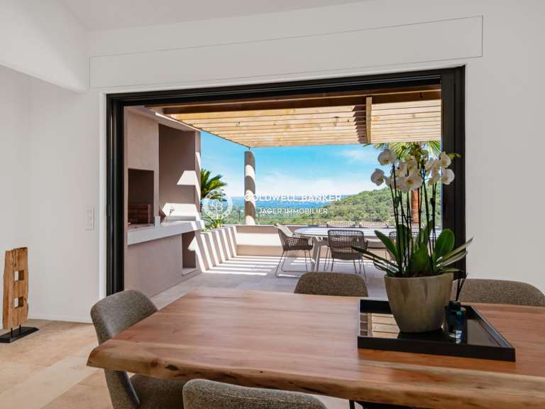 Villa Grimaud - 5 chambres - 330m²