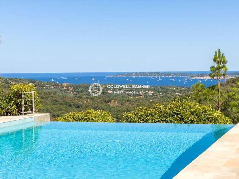 Villa Grimaud - 5 bedrooms - 330m²