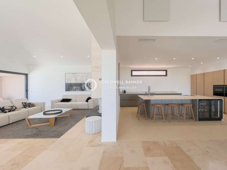 Villa Grimaud - 5 bedrooms - 330m²