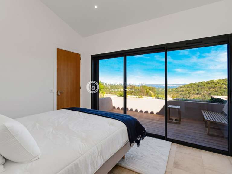 Villa Grimaud - 5 chambres - 330m²