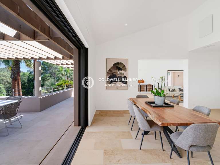 Villa Grimaud - 5 chambres - 330m²