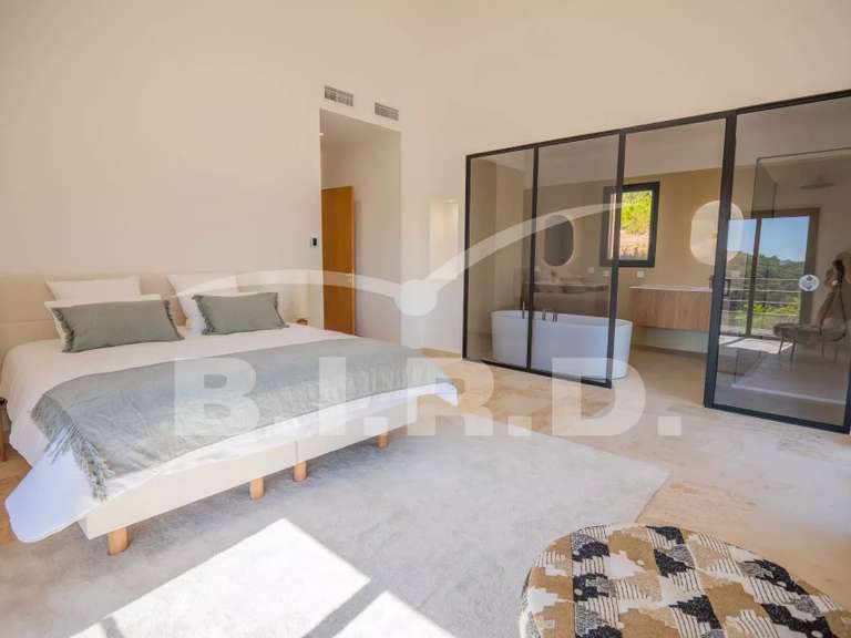 Villa Grimaud - 4 bedrooms - 340m²