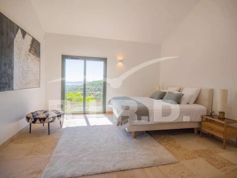 Villa Grimaud - 4 bedrooms - 340m²
