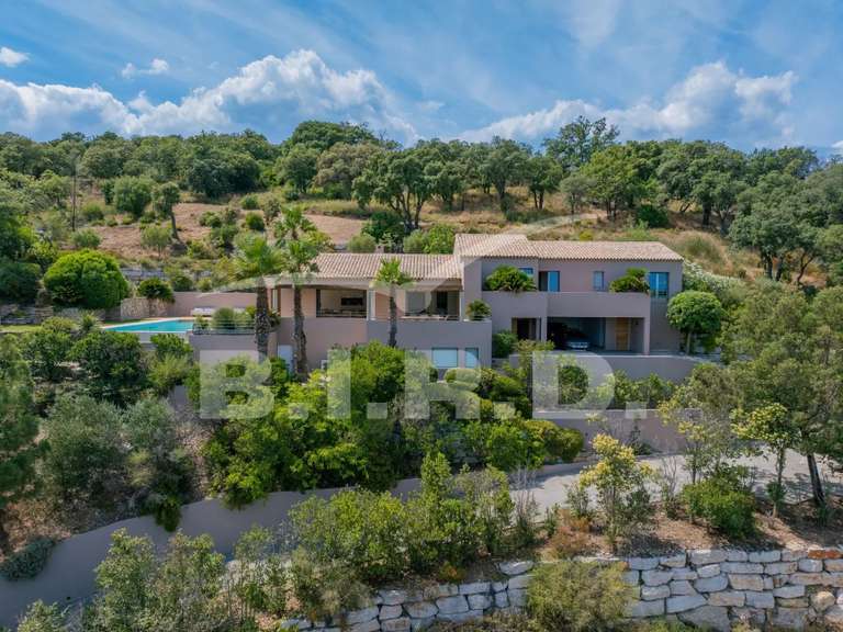 Villa Grimaud - 4 bedrooms - 340m²