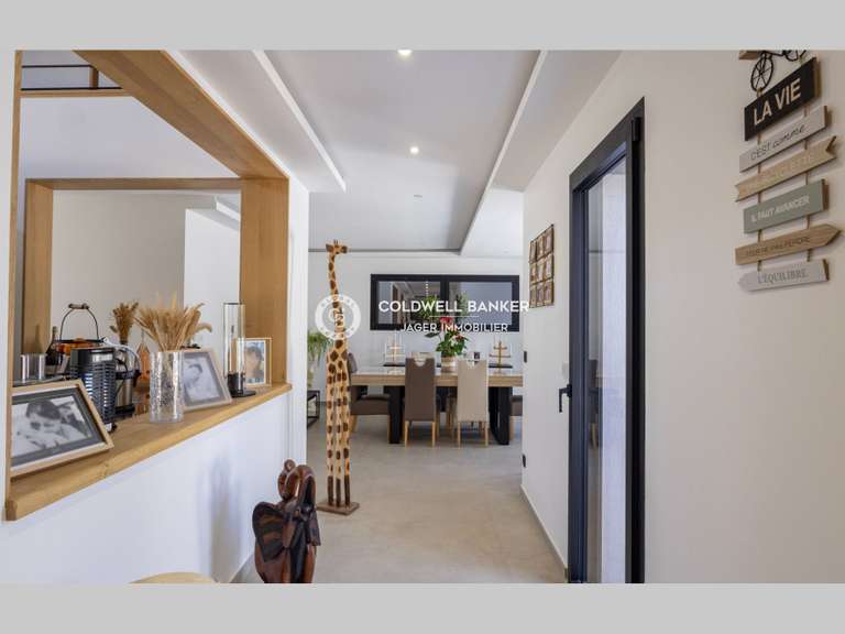 Villa Grimaud - 4 bedrooms - 300m²