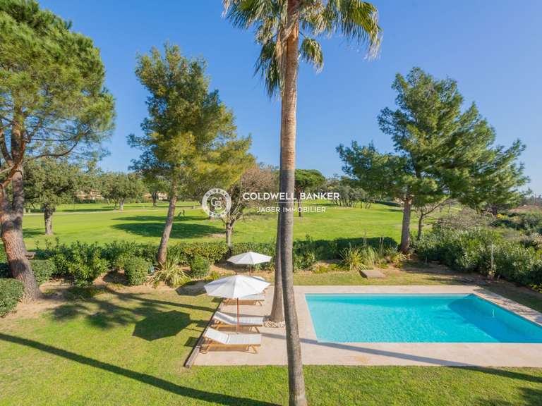 Villa Grimaud - 4 bedrooms - 194m²