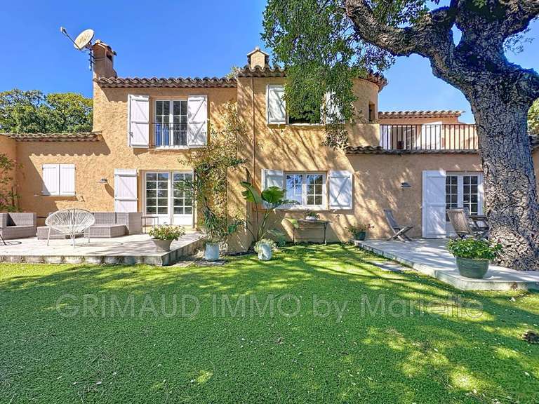 Villa Grimaud - 3 bedrooms - 119m²