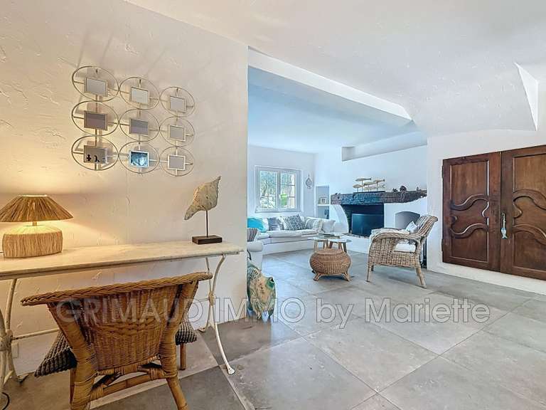 Villa Grimaud - 3 bedrooms - 119m²