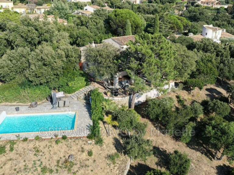 Villa with Sea view Grimaud - 4 bedrooms - 144m²