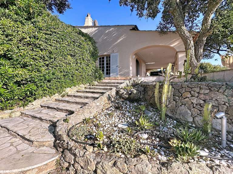 Villa with Sea view Grimaud - 4 bedrooms - 144m²