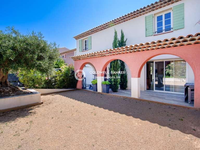 Villa Grimaud - 4 bedrooms - 181m²