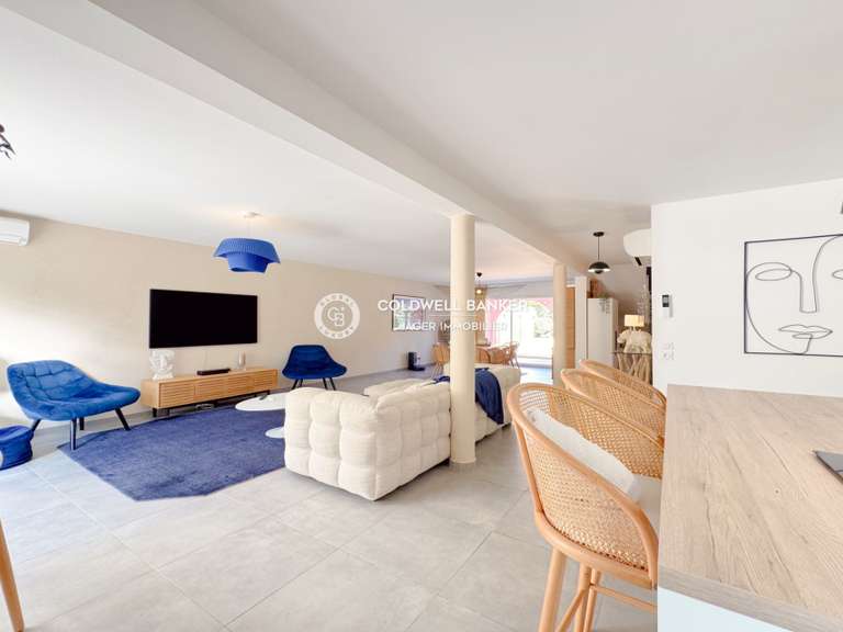 Villa Grimaud - 4 bedrooms - 181m²