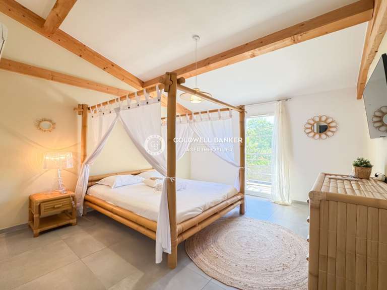 Villa Grimaud - 4 bedrooms - 181m²