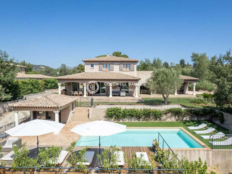 Villa Grimaud - 4 bedrooms - 250m²