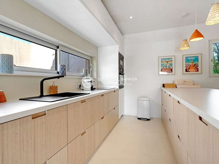 Villa Grimaud - 4 bedrooms - 250m²