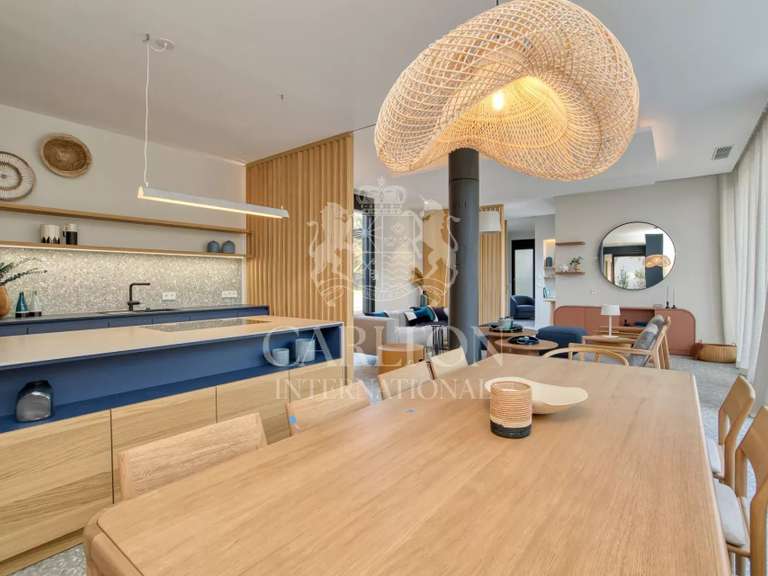 Villa with Sea view Grimaud - 5 bedrooms - 225m²