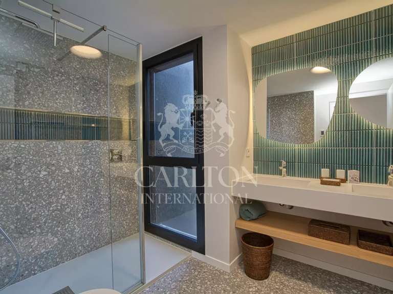 Villa with Sea view Grimaud - 5 bedrooms - 225m²