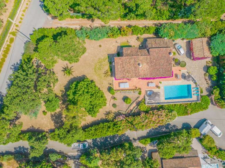 Villa Grimaud - 4 bedrooms - 110m²
