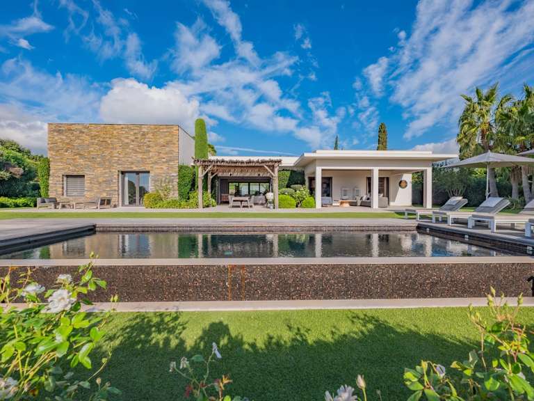 Villa Grimaud - 4 bedrooms - 245m²