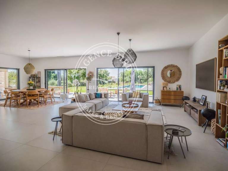 Villa Grimaud - 4 bedrooms - 210m²