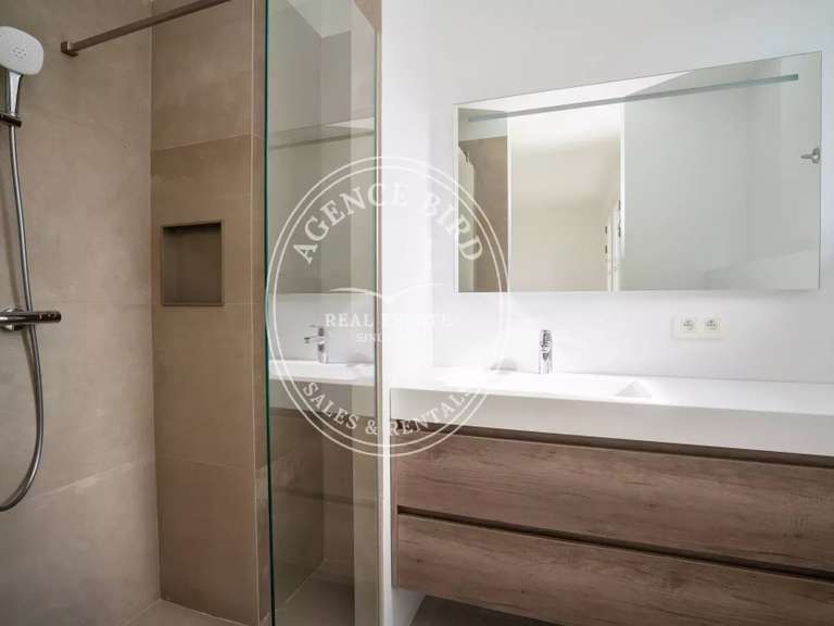 Villa Grimaud - 5 bedrooms - 200m²