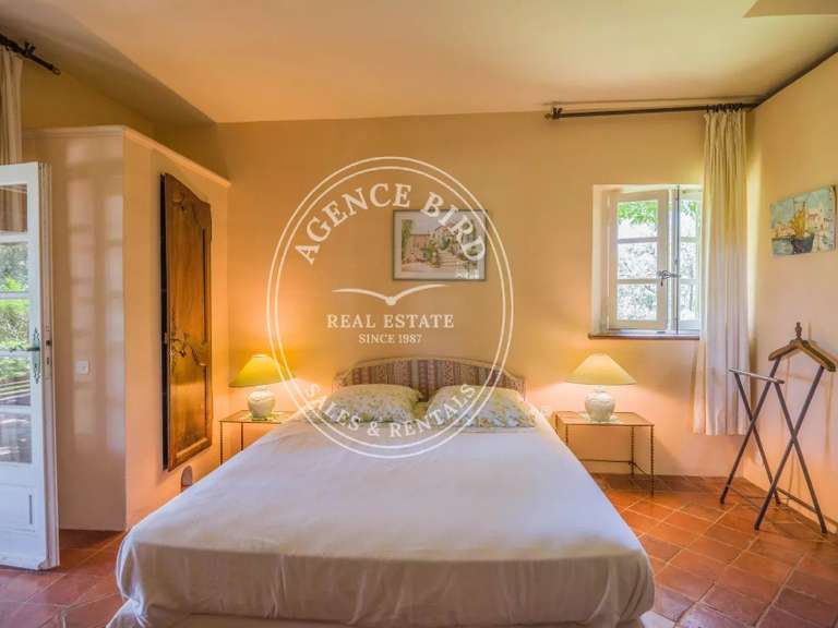 Villa Grimaud - 6 bedrooms - 325m²