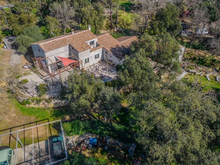 Villa Grimaud - 7 chambres - 360m²