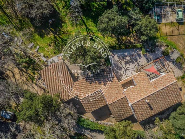 Villa Grimaud - 7 chambres - 360m²