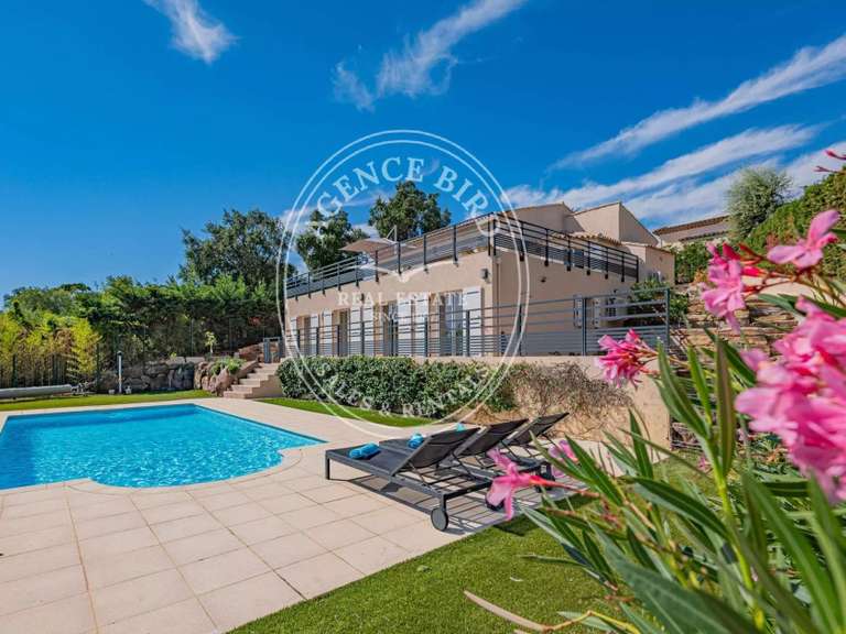 Villa Grimaud - 5 bedrooms - 250m²