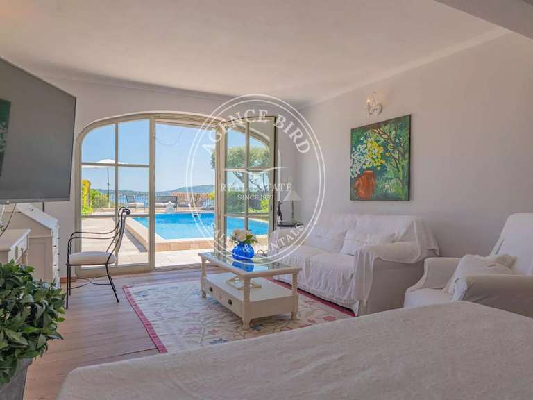 Villa with Sea view Grimaud - 4 bedrooms - 200m²