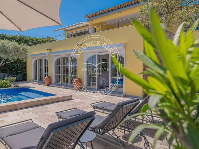 Villa with Sea view Grimaud - 4 bedrooms - 200m²