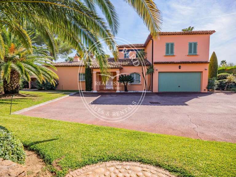 Villa Grimaud - 4 bedrooms - 200m²
