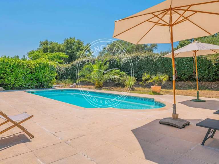 Villa Grimaud - 5 bedrooms - 200m²