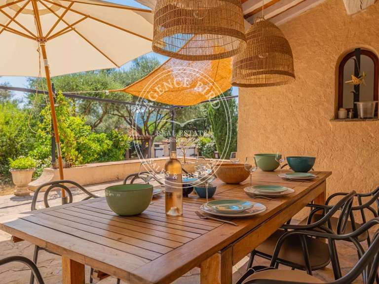 Villa Grimaud - 5 bedrooms - 200m²