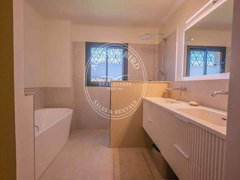 Villa Grimaud - 5 bedrooms - 200m²