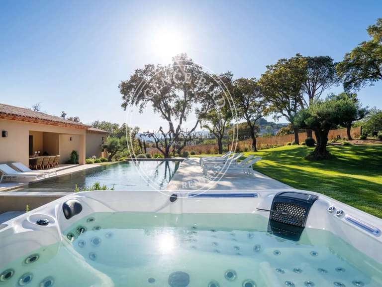 Villa Grimaud - 6 bedrooms - 400m²