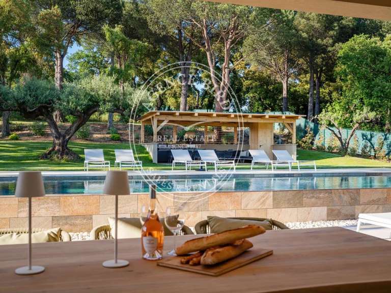 Villa Grimaud - 6 bedrooms - 400m²