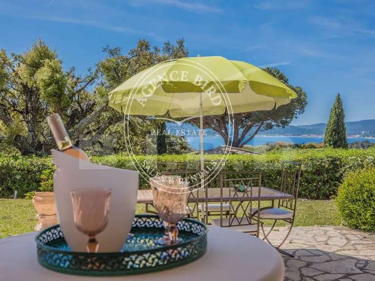 Villa with Sea view Grimaud - 4 bedrooms - 200m²