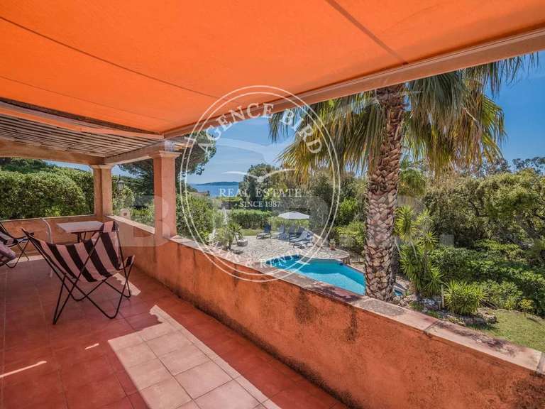 Villa with Sea view Grimaud - 4 bedrooms - 200m²
