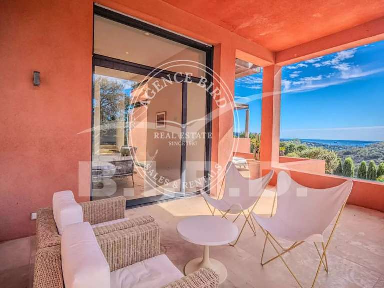 Villa with Sea view Grimaud - 4 bedrooms - 300m²