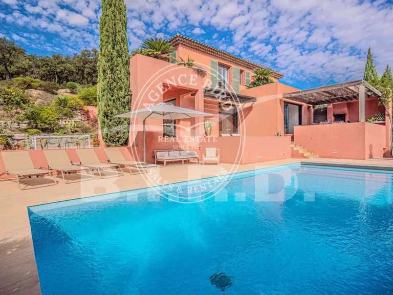 Villa with Sea view Grimaud - 4 bedrooms - 300m²