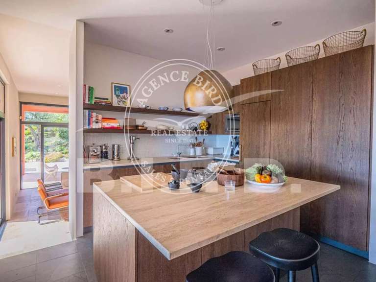 Villa with Sea view Grimaud - 4 bedrooms - 300m²