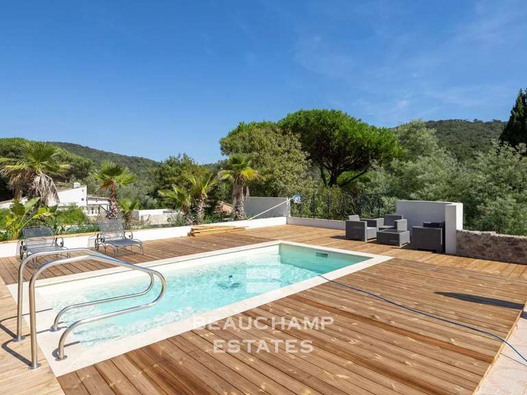 Villa Grimaud - 10 chambres - 591m²