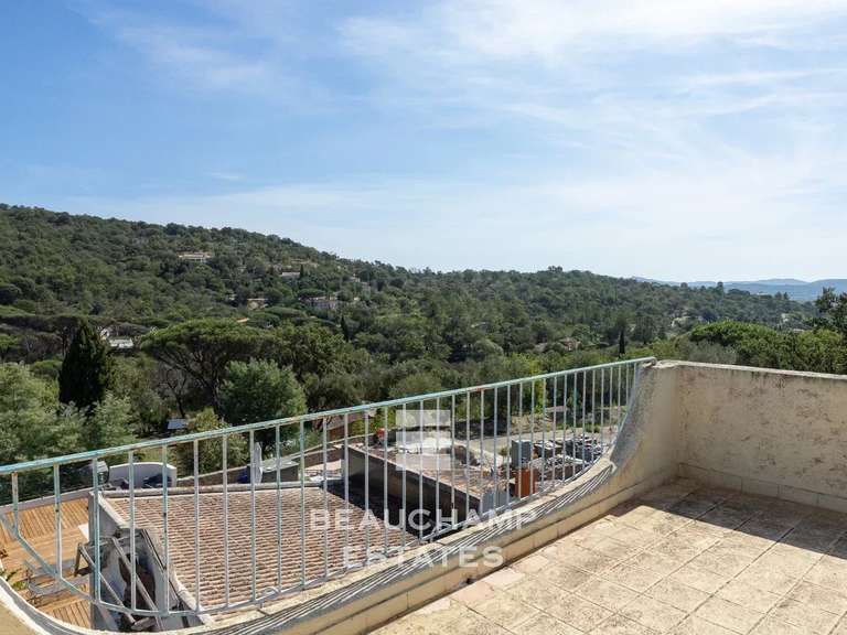Villa Grimaud - 10 chambres - 591m²