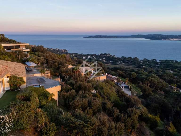 Villa Grimaud - 6 chambres - 696m²