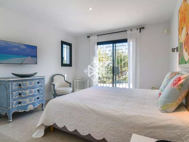 Villa Grimaud - 4 bedrooms - 400m²