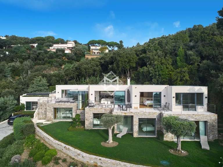 Villa with Sea view Grimaud - 6 bedrooms - 400m²
