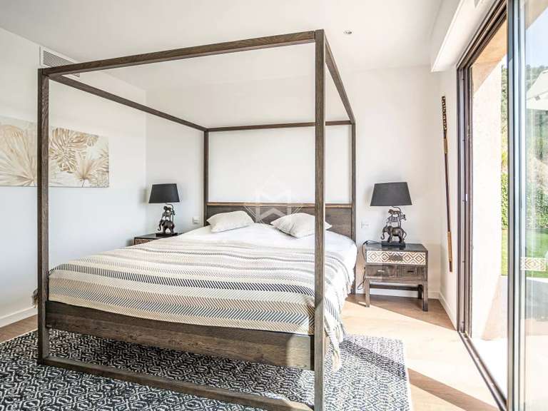 Villa with Sea view Grimaud - 4 bedrooms - 542m²