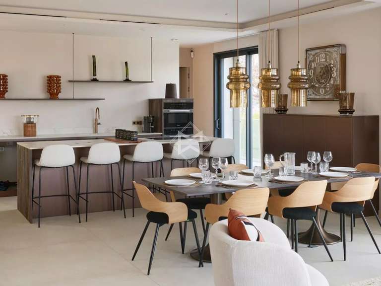 Villa Grimaud - 5 bedrooms - 260m²