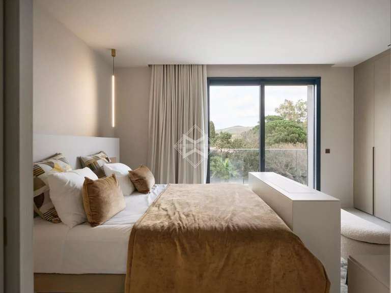 Villa Grimaud - 5 bedrooms - 260m²